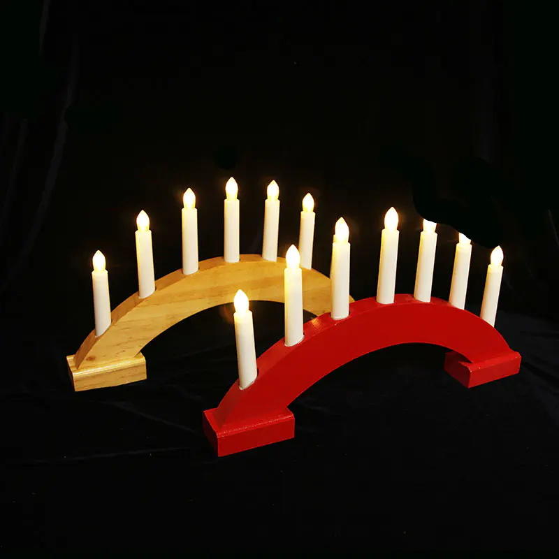Use wooden candle bridge to create a festive atmosphere